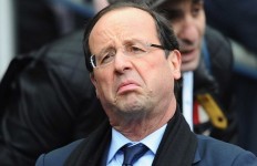 francois-hollande-pause